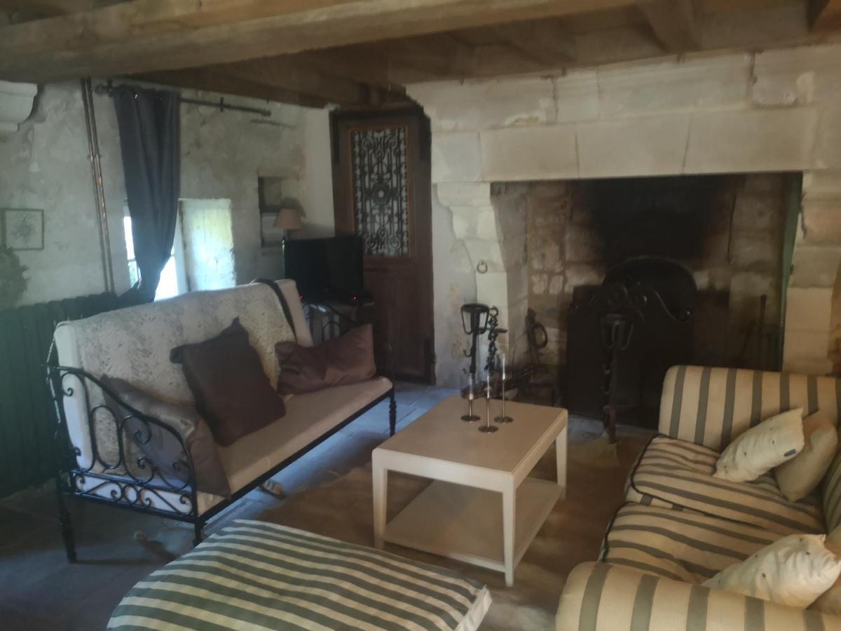 Le Mouton Bed & Breakfast Blaison Bagian luar foto