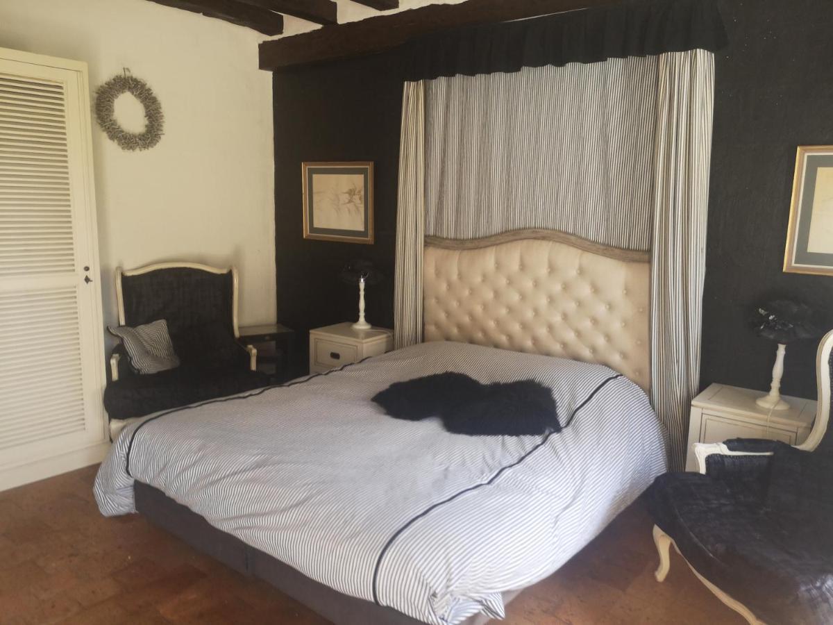 Le Mouton Bed & Breakfast Blaison Bagian luar foto