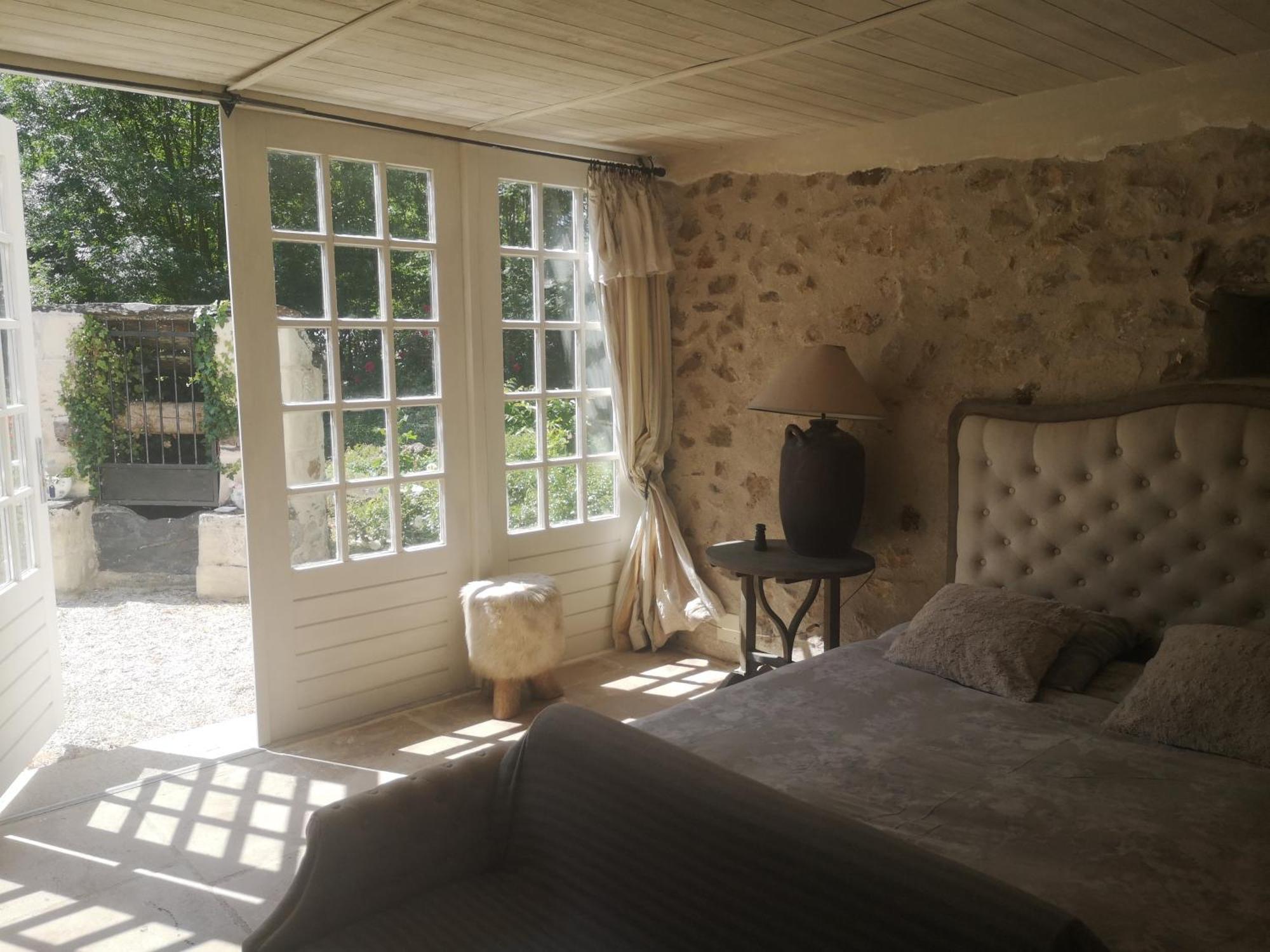 Le Mouton Bed & Breakfast Blaison Bagian luar foto